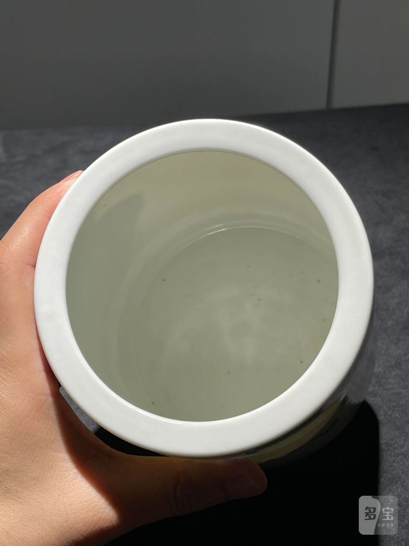 当代 王恩怀粉彩花鸟纹笔筒 - 图9